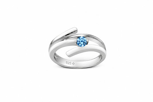 Blue Topaz and Garnet ring in sterling silver by Joryel Vera, style R4208