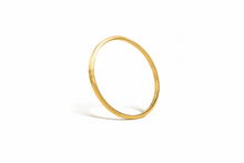 Load image into Gallery viewer, Silver Bangle Bracelet in 925 Sterling Silver | B891