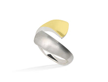 Load image into Gallery viewer, Sterling silver ring by Joryel Vera