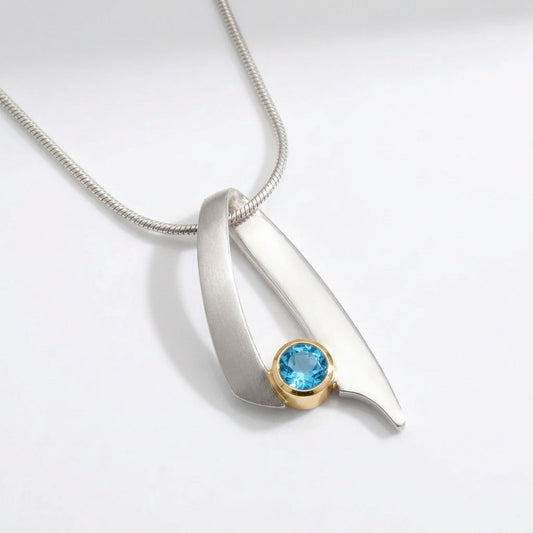Scandinavian Gemstone Pendant in 925 Sterling Silver | P2289