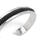 Load image into Gallery viewer, Sterling silver bracelet by Joryel Vera, style BA990 - view 3
