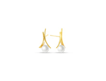 Load image into Gallery viewer, Pearl earrings in sterling silver by Joryel Vera, style E9313 - view 3