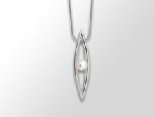 Load image into Gallery viewer, Pearl pendant in sterling silver by Joryel Vera, style P4254