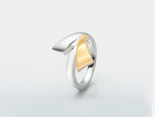 Load image into Gallery viewer, Sterling silver ring by Joryel Vera, style R5036