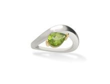 Load image into Gallery viewer, Amethyst and Blue Topaz ring in sterling silver by Joryel Vera, style R6976 - view 7