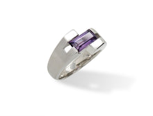 Load image into Gallery viewer, Amethyst and Blue Topaz ring in sterling silver by Joryel Vera, style R6979 - view 4