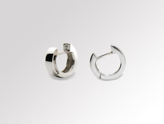 Sterling silver earrings by Joryel Vera, style E2450