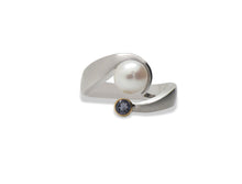 Load image into Gallery viewer, Blue Topaz and Citrine ring in sterling silver by Joryel Vera, style R6982 - view 3