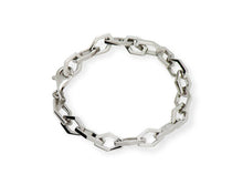 Load image into Gallery viewer, Diamond jewelry set in sterling silver by Joryel Vera - view 2