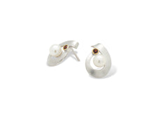 Load image into Gallery viewer, Blue Topaz and Cultured Pearl earrings in sterling silver by Joryel Vera, style E9293 - view 4