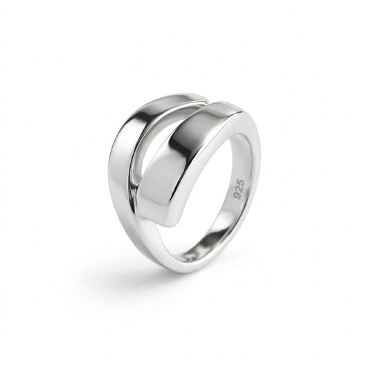 Sterling silver ring by Joryel Vera, style R4742