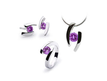 Load image into Gallery viewer, Blue Topaz and Garnet jewelry set in sterling silver by Joryel Vera - view 5