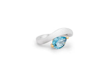 Load image into Gallery viewer, Amethyst and Blue Topaz ring in sterling silver by Joryel Vera, style R6976