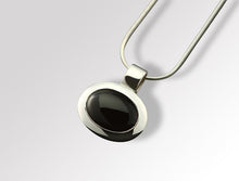 Load image into Gallery viewer, Black Onyx and Carnelian pendant in sterling silver by Joryel Vera, style P4811