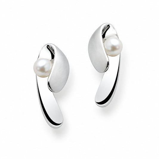 Cultured Pearl earrings in sterling silver by Joryel Vera, style E7364