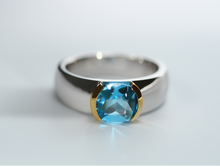 Load image into Gallery viewer, Amethyst and Blue Topaz ring in sterling silver by Joryel Vera, style R6096 - view 4