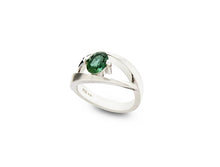 Load image into Gallery viewer, Amethyst and Blue Topaz ring in sterling silver by Joryel Vera, style R6986 - view 4