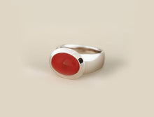 Load image into Gallery viewer, Black Onyx and Carnelian ring in sterling silver by Joryel Vera, style R4726 - view 2