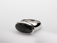 Load image into Gallery viewer, Black Onyx and Smokey Quartz ring in sterling silver by Joryel Vera, style R4732