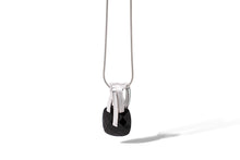Load image into Gallery viewer, Black Onyx pendant in sterling silver by Joryel Vera, style P4354