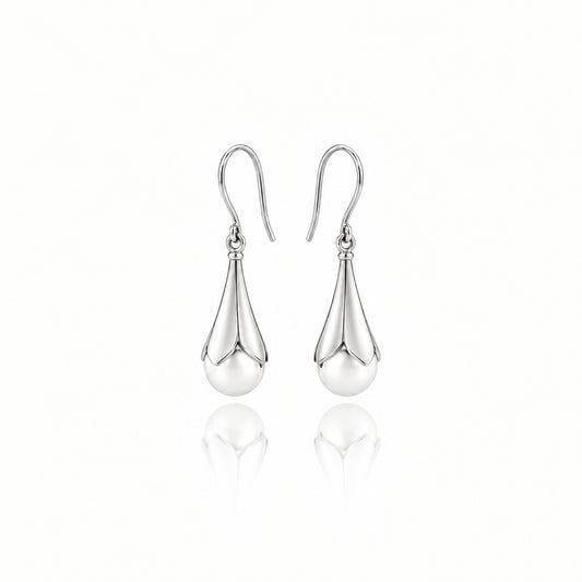 Pearl earrings in sterling silver by Joryel Vera, style E5919