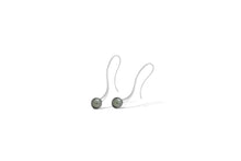 Load image into Gallery viewer, Pearl earrings in sterling silver by Joryel Vera, style E9991