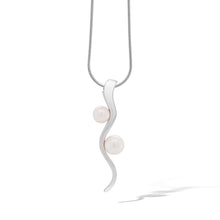 Load image into Gallery viewer, South Sea Pearl pendant in sterling silver by Joryel Vera, style P4482