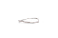 Load image into Gallery viewer, Blue Topaz and Iolite bracelet in sterling silver by Joryel Vera, style B1326 - view 11