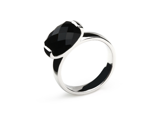 Black Onyx ring in sterling silver by Joryel Vera, style R3678