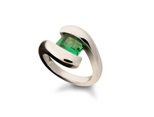 Load image into Gallery viewer, Blue Topaz and Garnet ring in sterling silver by Joryel Vera, style R4657 - view 4