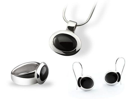 Black Onyx and Carnelian jewelry set in sterling silver by Joryel Vera