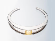 Load image into Gallery viewer, Yellow Pearl bracelet in sterling silver by Joryel Vera, style B1969
