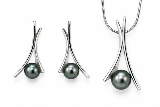 Black Pearl jewelry set in sterling silver by Joryel Vera