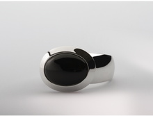 Load image into Gallery viewer, Black Onyx and Carnelian ring in sterling silver by Joryel Vera, style R4726 - view 3