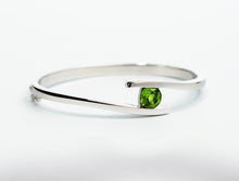 Load image into Gallery viewer, Amethyst and Blue Topaz bracelet in sterling silver by Joryel Vera, style B1686 - view 5