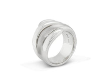 Load image into Gallery viewer, Sterling silver ring by Joryel Vera, style R4465 - view 2