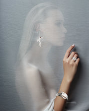 Load image into Gallery viewer, Sterling silver bracelet by Joryel Vera, style B2389