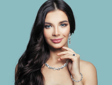 Load image into Gallery viewer, Sterling silver jewelry set by Joryel Vera