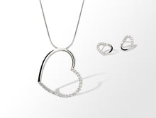 Load image into Gallery viewer, Sterling silver jewelry set by Joryel Vera - view 2