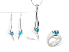 Load image into Gallery viewer, Amethyst and Iolite jewelry set in sterling silver by Joryel Vera - view 4