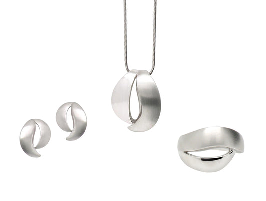 Sterling silver jewelry set by Joryel Vera, style SET497