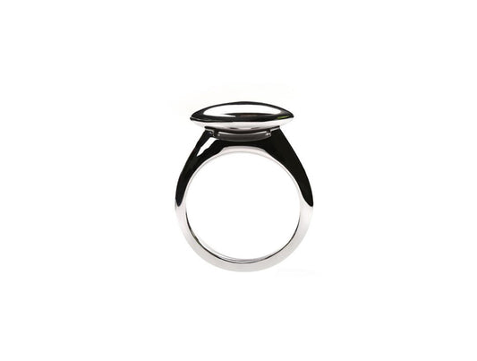 Sterling silver ring by Joryel Vera, style R4767
